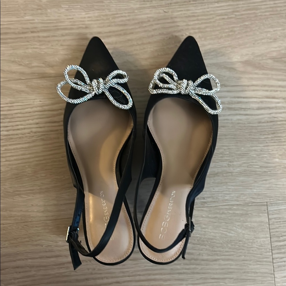 Elegant Black Slingback Heels with Bow Accent